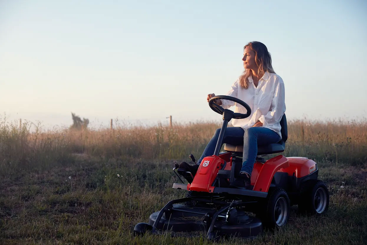 Husqvarna R 112iC Frontzitmaaier - Afbeelding 6