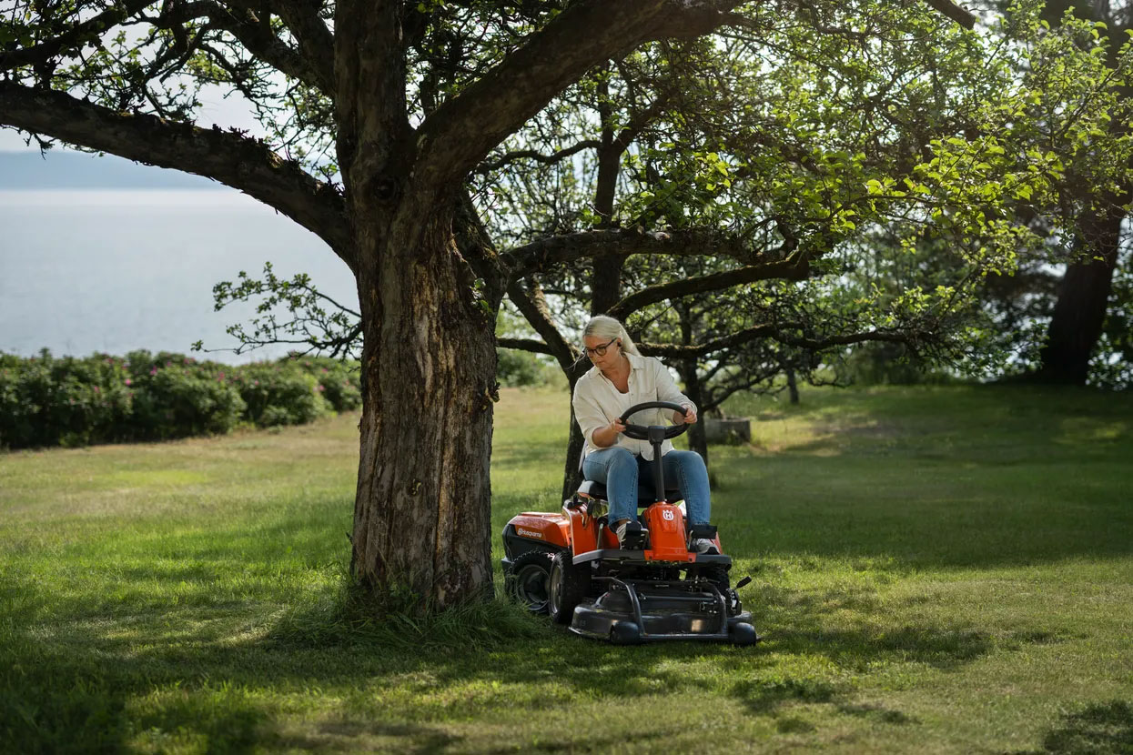 Husqvarna R 112iC Frontzitmaaier - Afbeelding 9